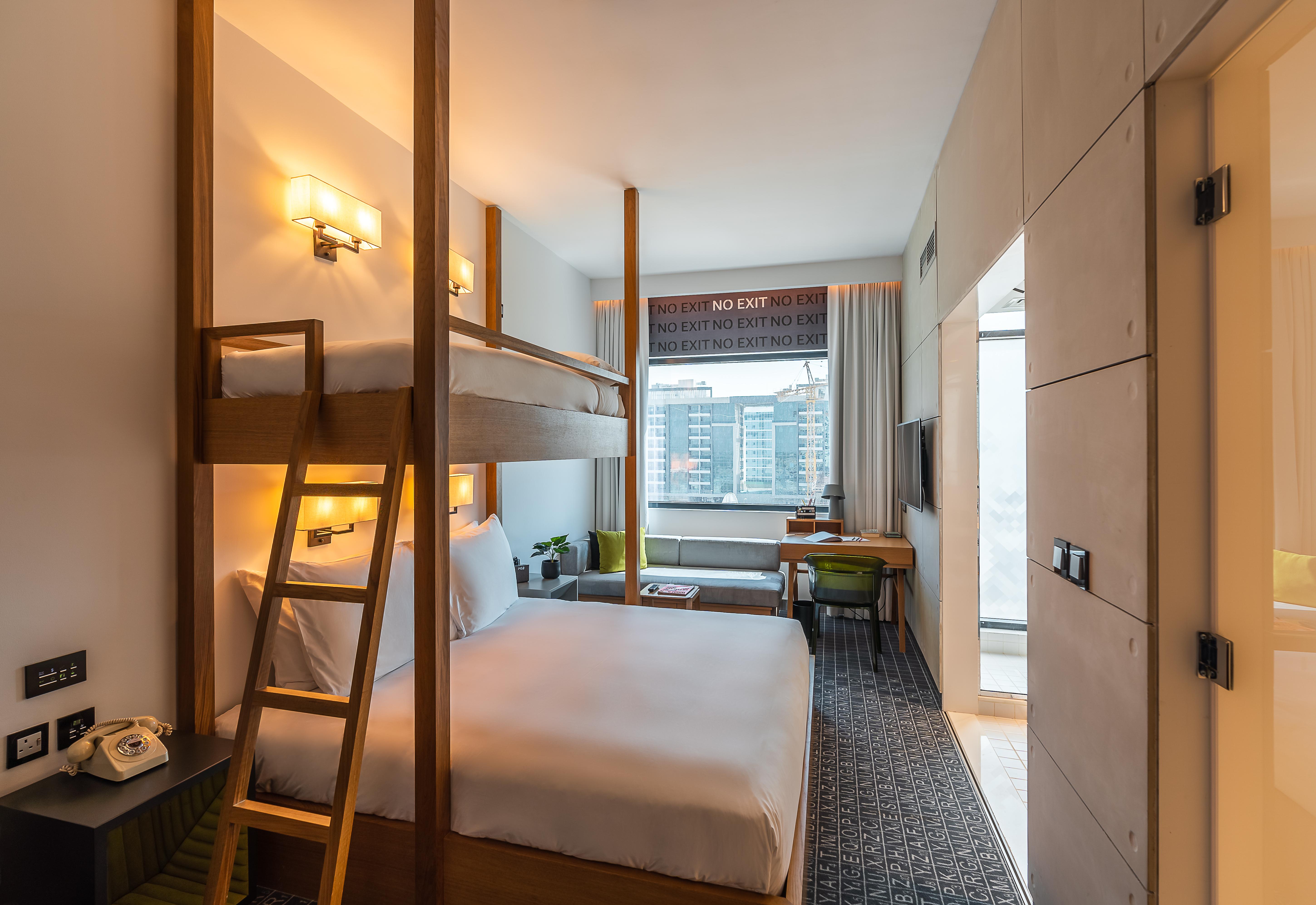 Studio One Hotel Dubai Exterior foto